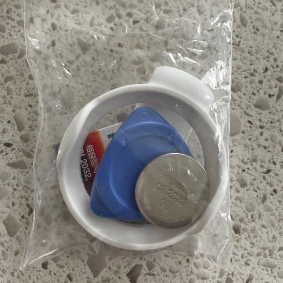 Sense-U Baby Breathing Monitor Device - Picture 2 of 3